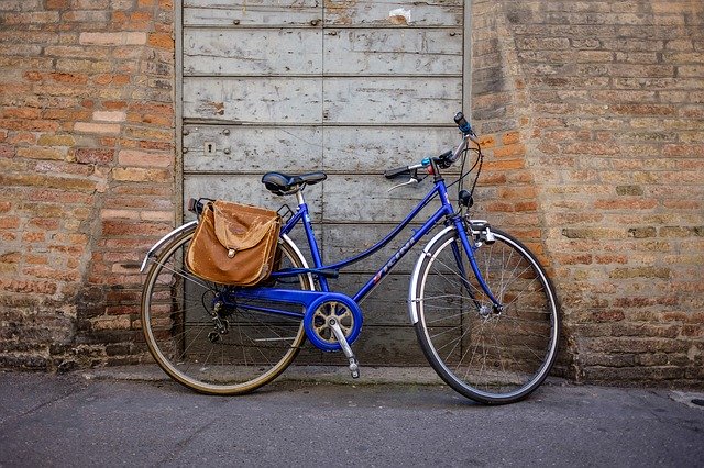 Klasszikus bőr biciklis táska